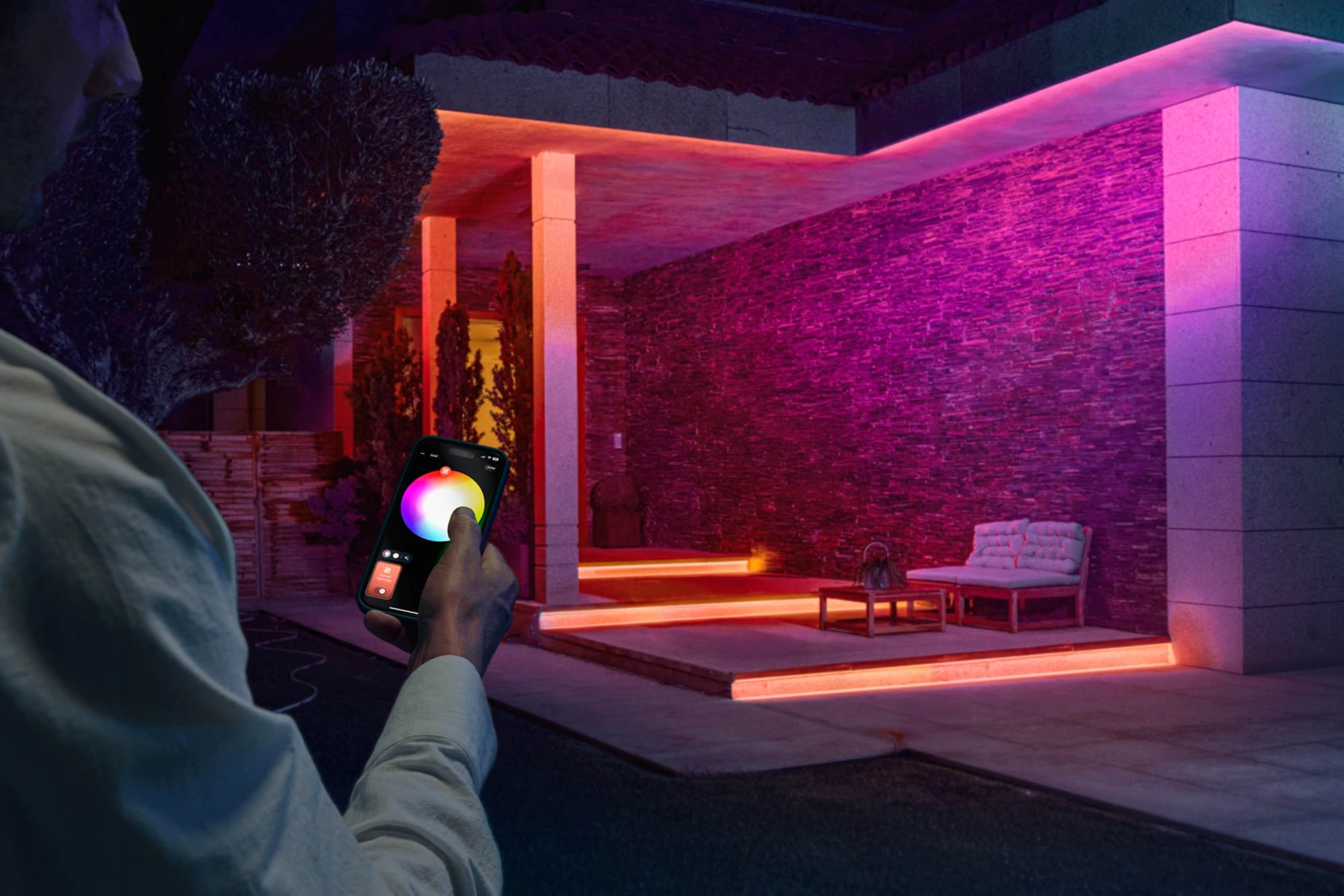 Taśma LED Pasek 5m 30W 3000lm IP67 White and Color Ambiance RGB + TW Biała Inteligentna SMART Zigbee Bluetooth Flux Strip Outdoor Philips HUE - pierwsza cecha produktu