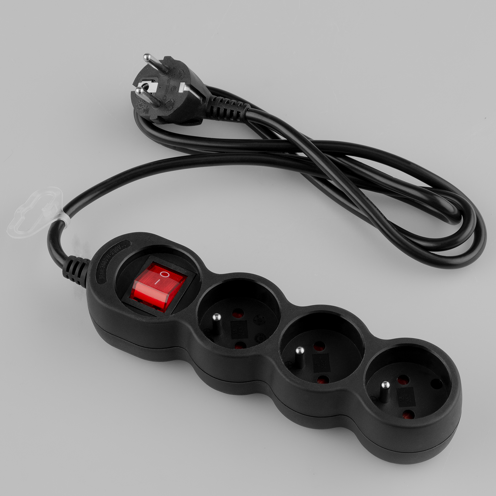 Przedłużacz Sieciowy Kabel z Uziemieniem Listwa Zasilająca 3 Gniazda 1.5m Włącznik ON/OFF Czarny Sznur Lendo Lumiled - skład produktu