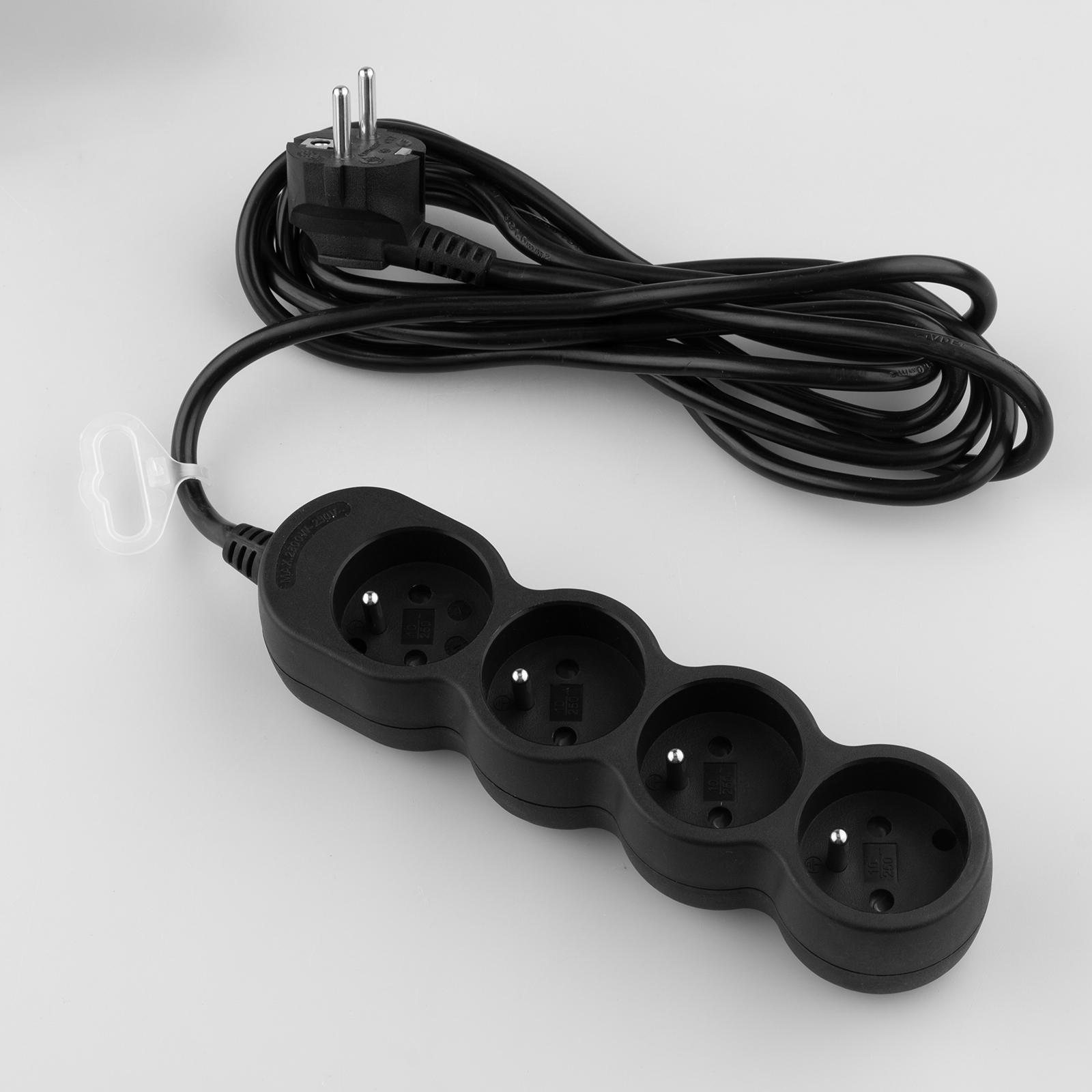 Przedłużacz Sieciowy Kabel z Uziemieniem Listwa Zasilająca 4 Gniazda 3m Czarny Sznur Lendo Lumiled - skład produktu