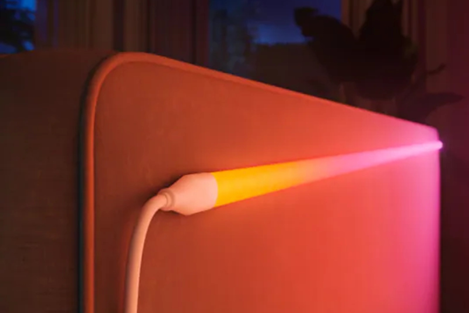 Taśma LED Pasek NEON 2m 20W 1800lm IP20 White and Color Ambiance RGB + TW Biała Inteligentna SMART Zigbee Bluetooth LightStrip Gradient Philips HUE - druga cecha produktu