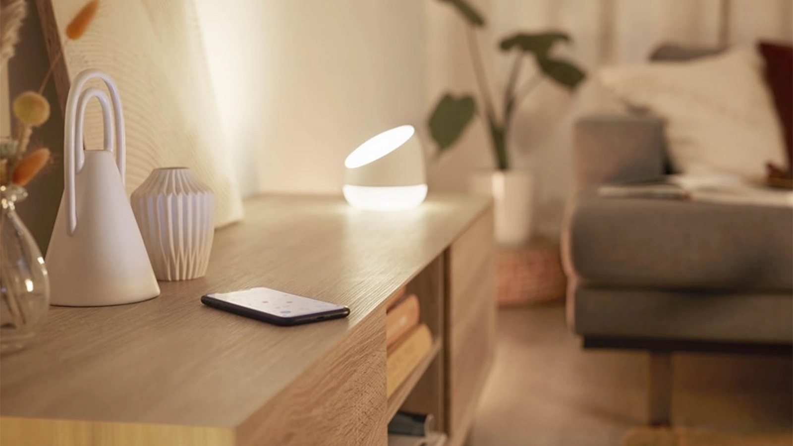 Lampka Biurkowa LED Nocna 9W 620lm 2200-6500K RGB + TW 13.5cm Inteligentna SMART WiFi Bluetooth Aplikacja Squire WiZ - obszar zastosowań