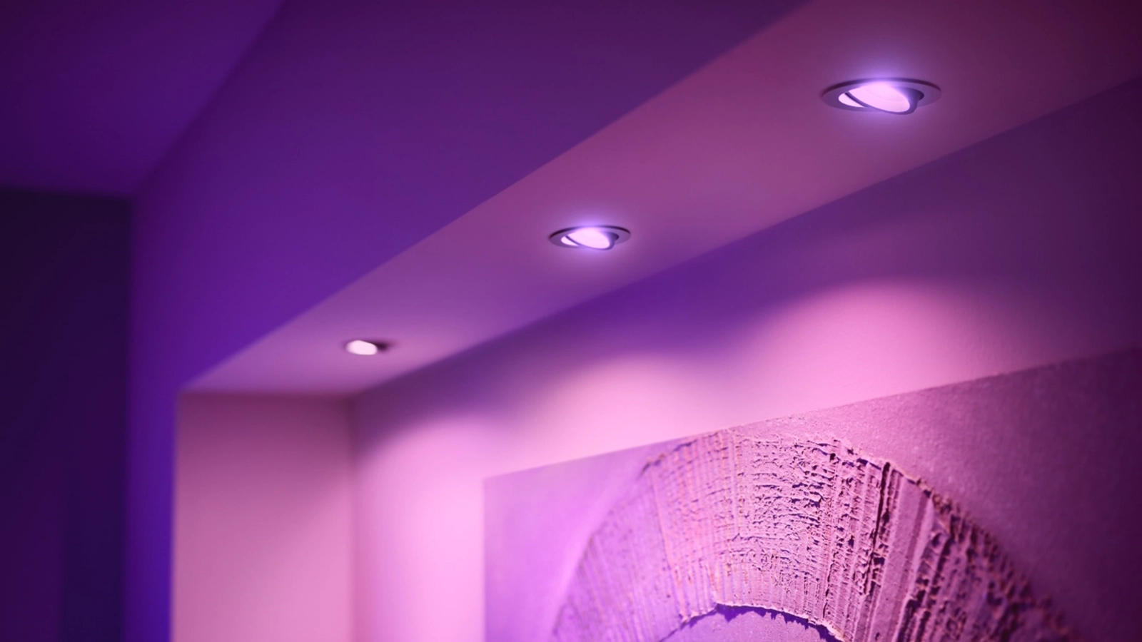 Oprawa Podtynkowa Wpuszczana LED 4.2W 400lm IP20 White and Color Ambiance RGB + TW Aluminium Inteligentna SMART Zigbee Bluetooth Centura Philips HUE - druga cecha produktu