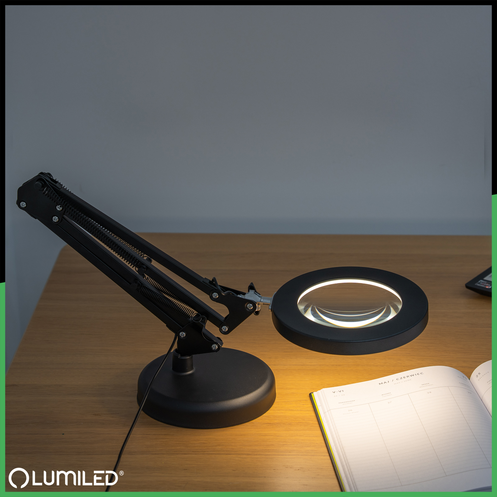 Lampka Biurkowa LED 8W CCT Kreślarska Stołowa 3x Szkło Powiększające Lupa LUCA 2 Czarna LUMILED - obszar zastosowań