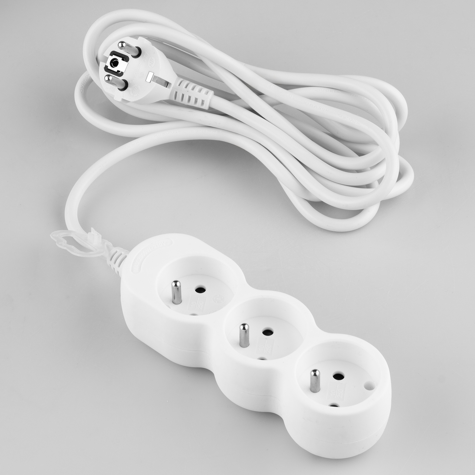 Przedłużacz Sieciowy Kabel z Uziemieniem Listwa Zasilająca 3 Gniazda 3m Biały Sznur Lendo Lumiled - skład produktu