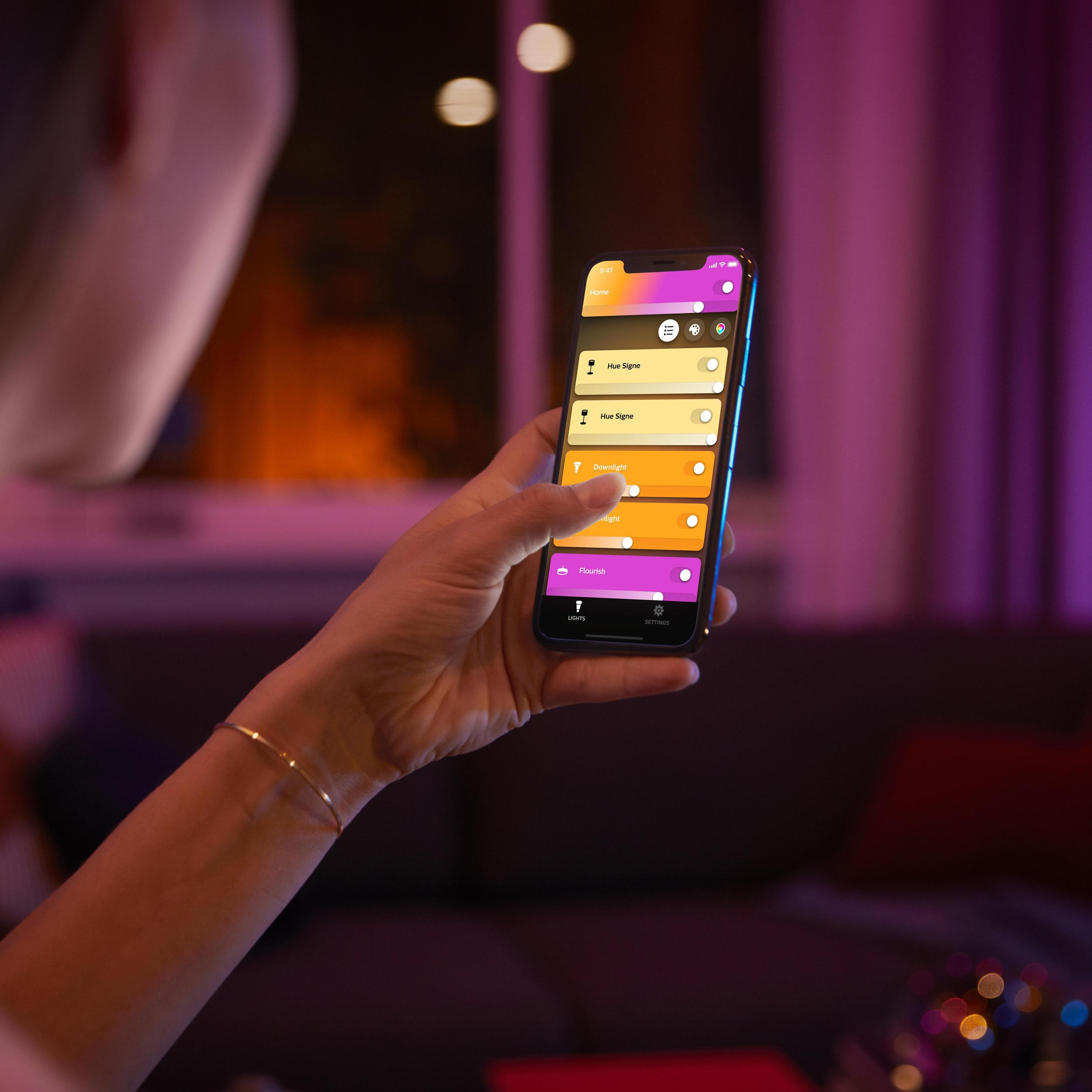 Żarówka LED E14 Kulka P45 5.1W = 40W 470lm 2000-6500K CCT + RGB SMART Inteligentna Bluetooth ZigBee White and Color Ambiance Philips HUE - pierwsza cecha produktu