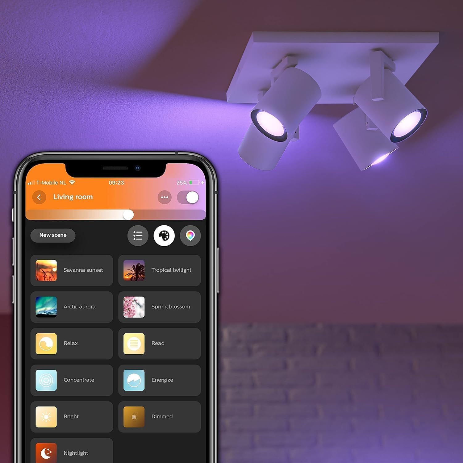 Lampa Sufitowa LED Reflektor 16.8W 1600lm IP20 White and Color Ambiance RGB + TW Biała Inteligentna SMART Zigbee Bluetooth Argenta Philips HUE - pierwsza cecha produktu