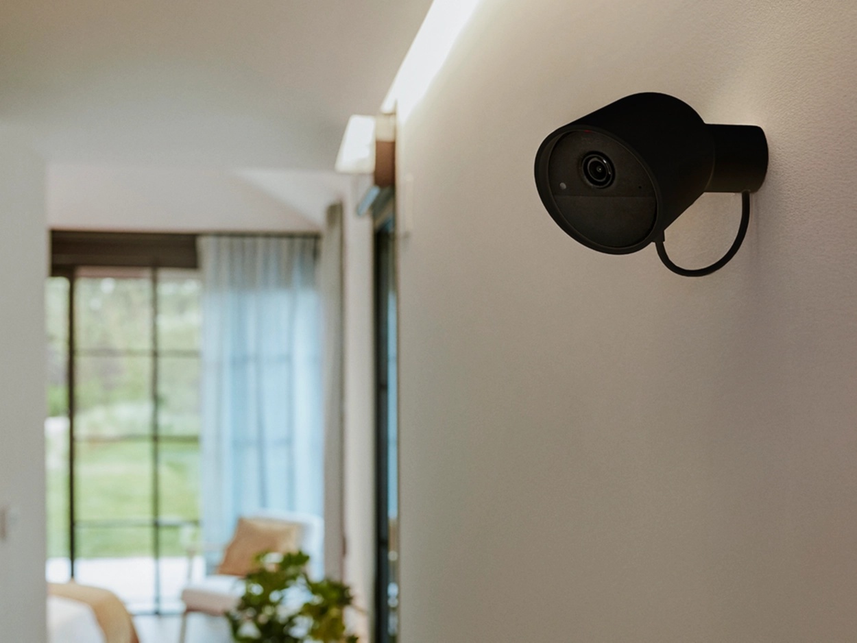Kamera Przewodowa Zewnętrzna IP 2K QHD 1440p CMOS Czarna Zigbee WiFi SMART Security Camera Secure Philips HUE - obszar zastosowań