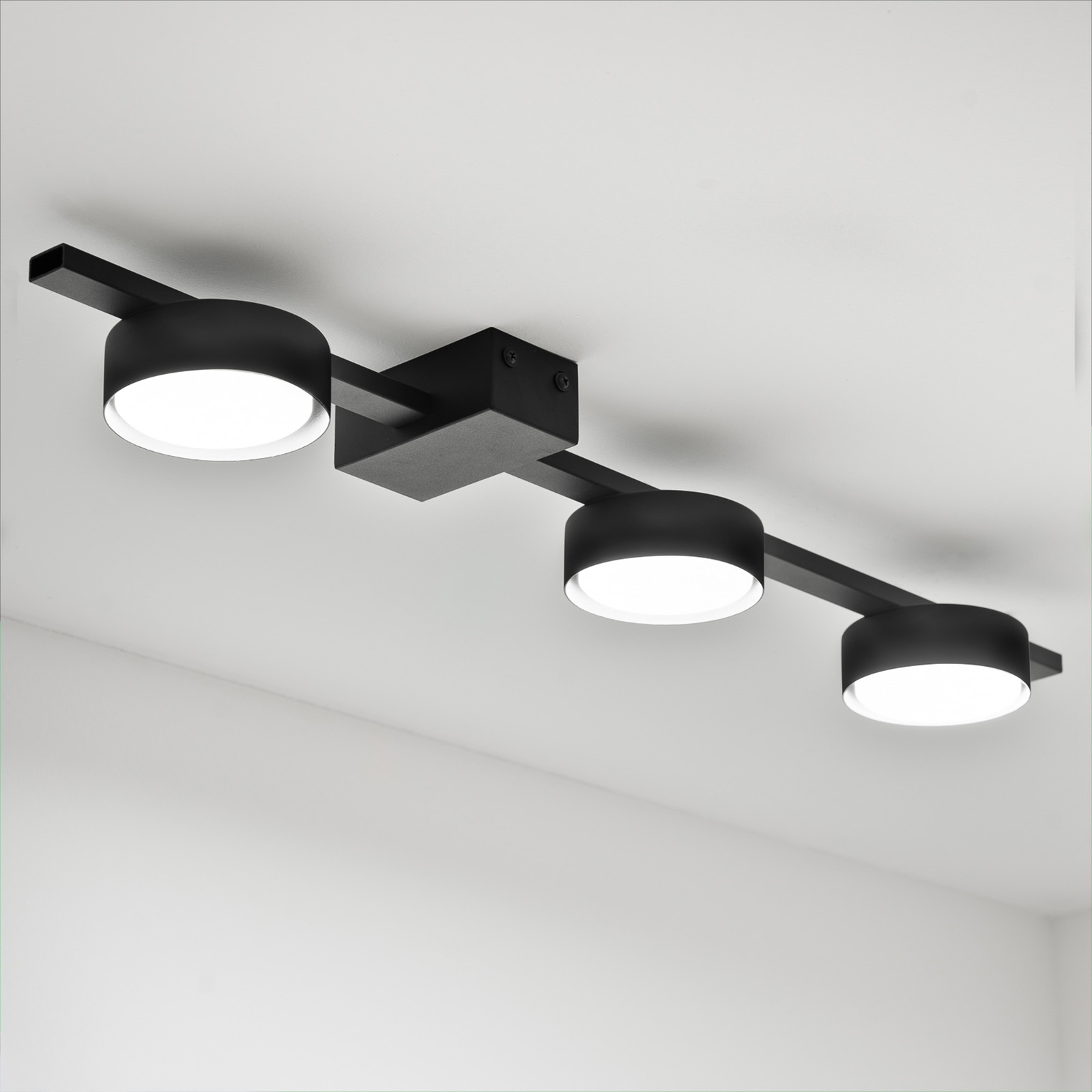 Lampa Sufitowa OVILO Oprawa Halogenowa LED 3x GX53 Spot Kinkiet Reflektor Ścienna LUMILED - druga cecha produktu