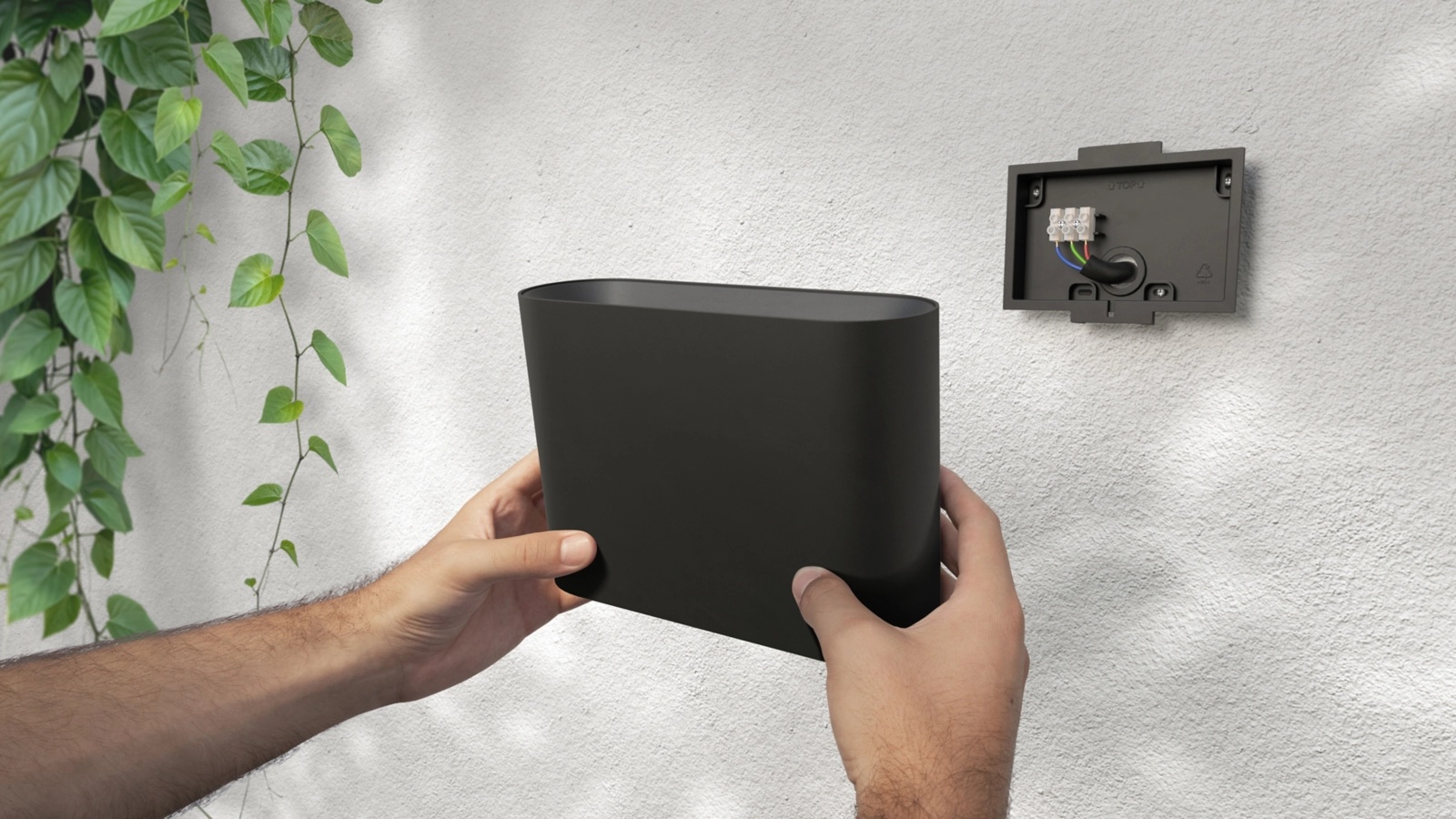 Kinkiet Ogrodowy LED Lampa Zewnętrzna Elewacyjna 20.4W 1020lm IP44 White and Color Ambiance RGB + TW Czarna Inteligentna SMART Zigbee Bluetooth Dymera Philips HUE - czwarta cecha produktu