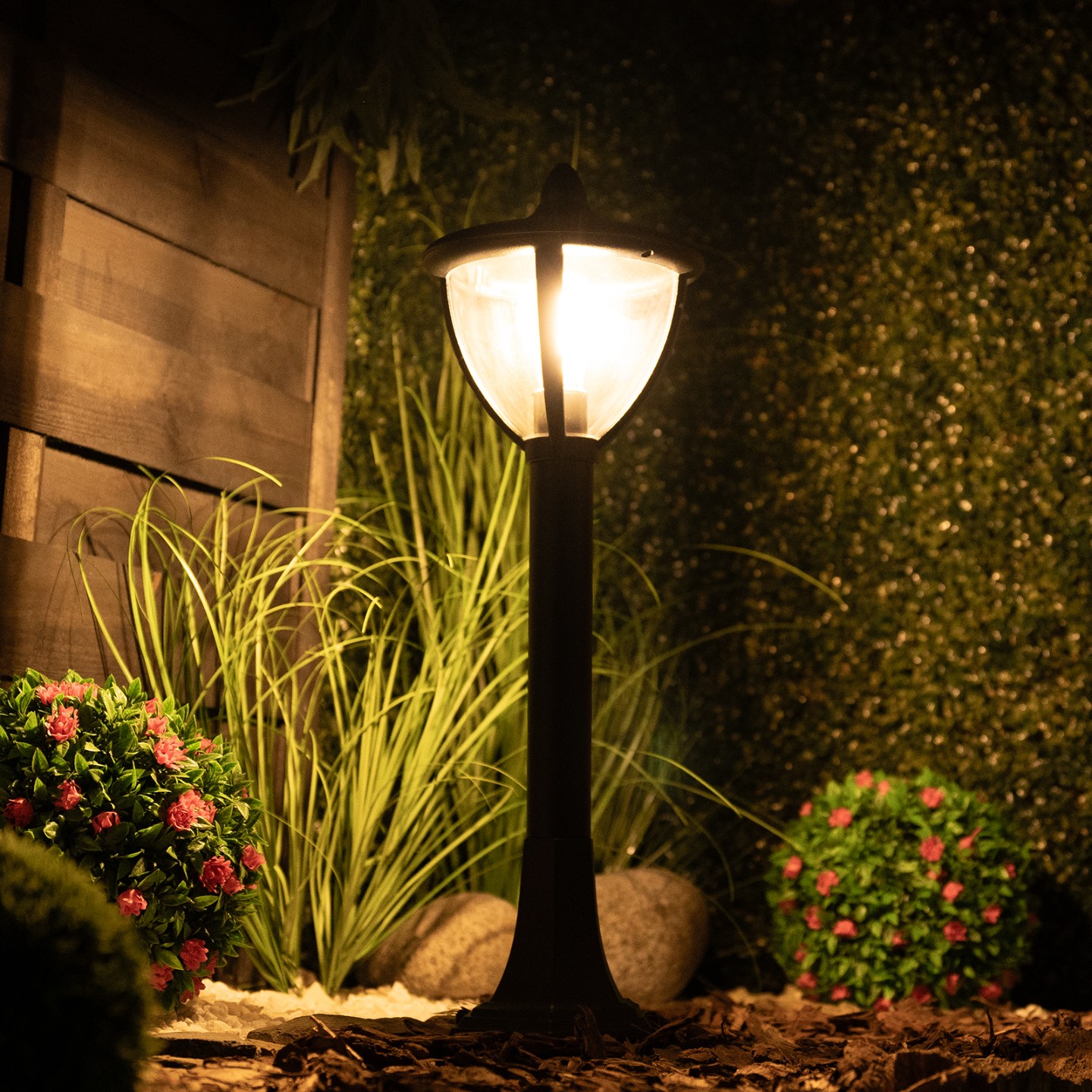 Lampa Ogrodowa Słupek Zewnętrzny Stojący E27 LED Latarnia ARETOS 60cm LUMILED - obszar zastosowań