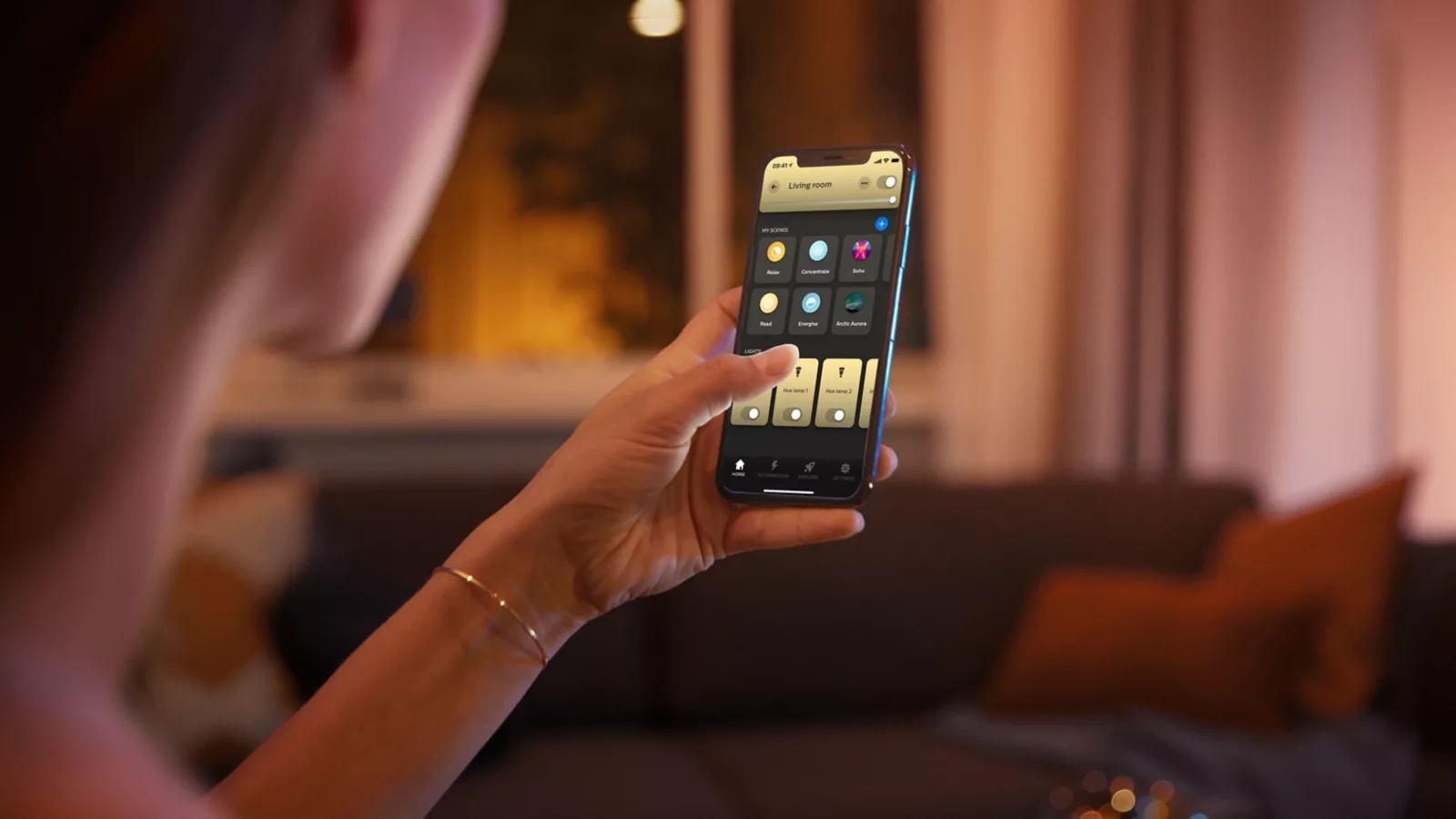 Lampka Biurkowa LED Nocna 8W 800lm IP20 White Ambiance TW Biała Inteligentna SMART Zigbee Bluetooth Wellner Philips HUE - pierwsza cecha produktu