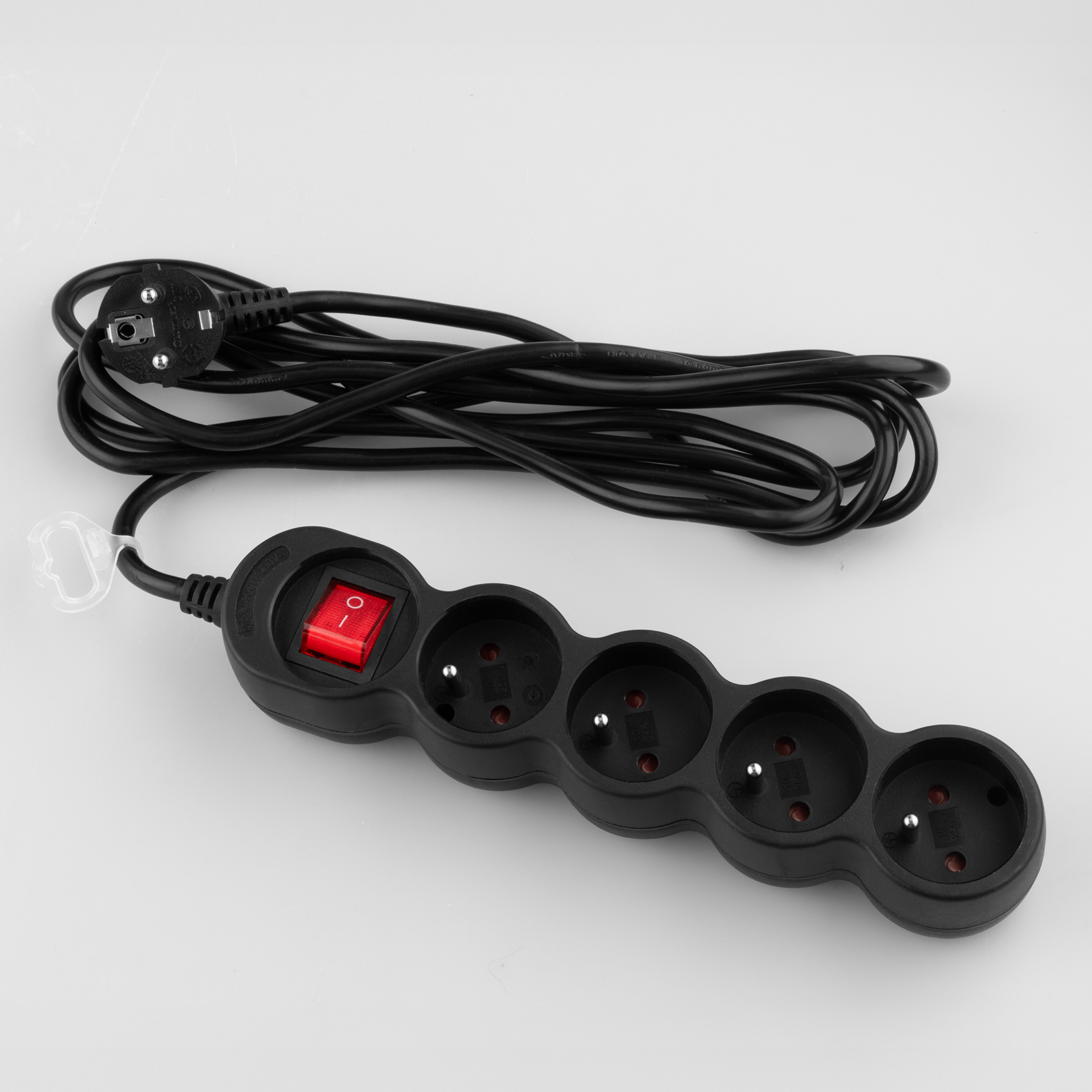 Przedłużacz Sieciowy Kabel z Uziemieniem Listwa Zasilająca 4 Gniazda 3m Włącznik ON/OFF Czarny Sznur Lendo Lumiled - skład produktu