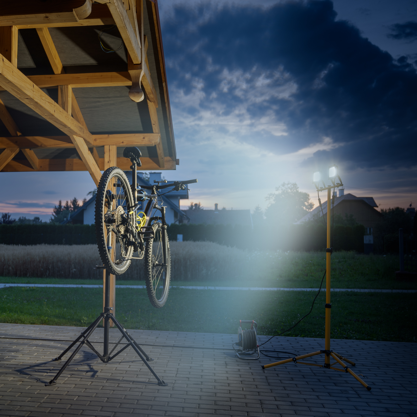 Naświetlacz LED Lampa 2x 100W Robocza Statyw Budowlany 6500K - obszar zastosowań