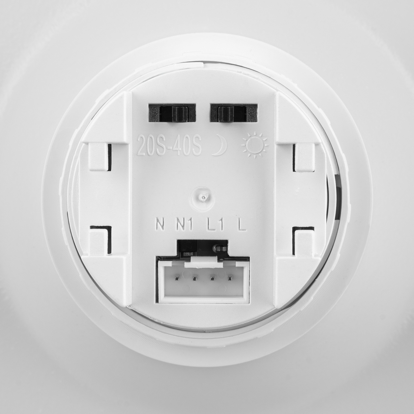 Plafon LED Lampa Sufitowa Natynkowa 12W NOTUS 2 Okrągły Czujnik Ruchu IP44 25 cm LUMILED - pierwsza cecha produktu