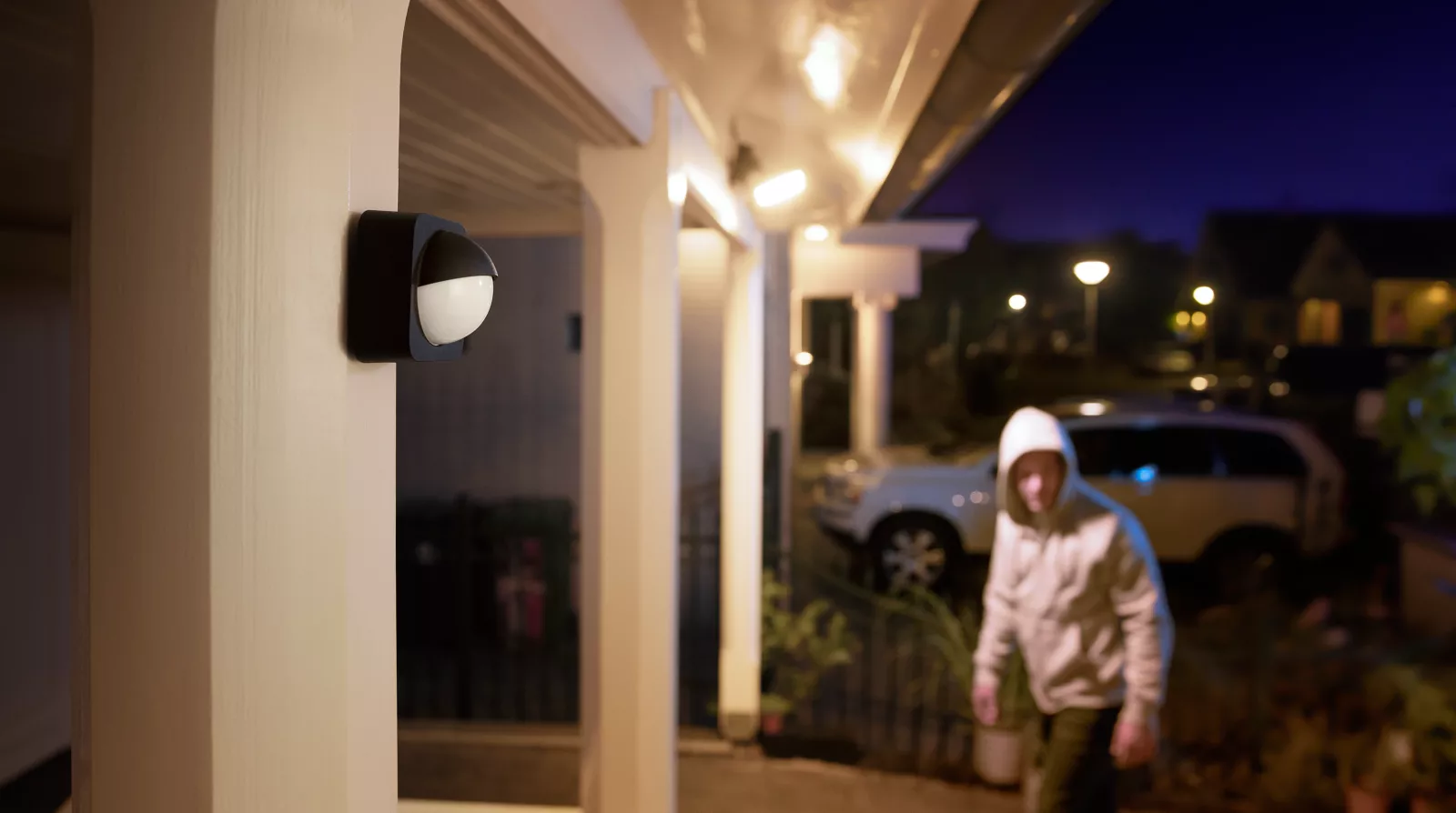 Czujnik Ruchu i Zmierzchu Zewnętrzny IP54 Czarny Zigbee Bluetooth Outdoor Sensor Philips HUE - pierwsza cecha produktu