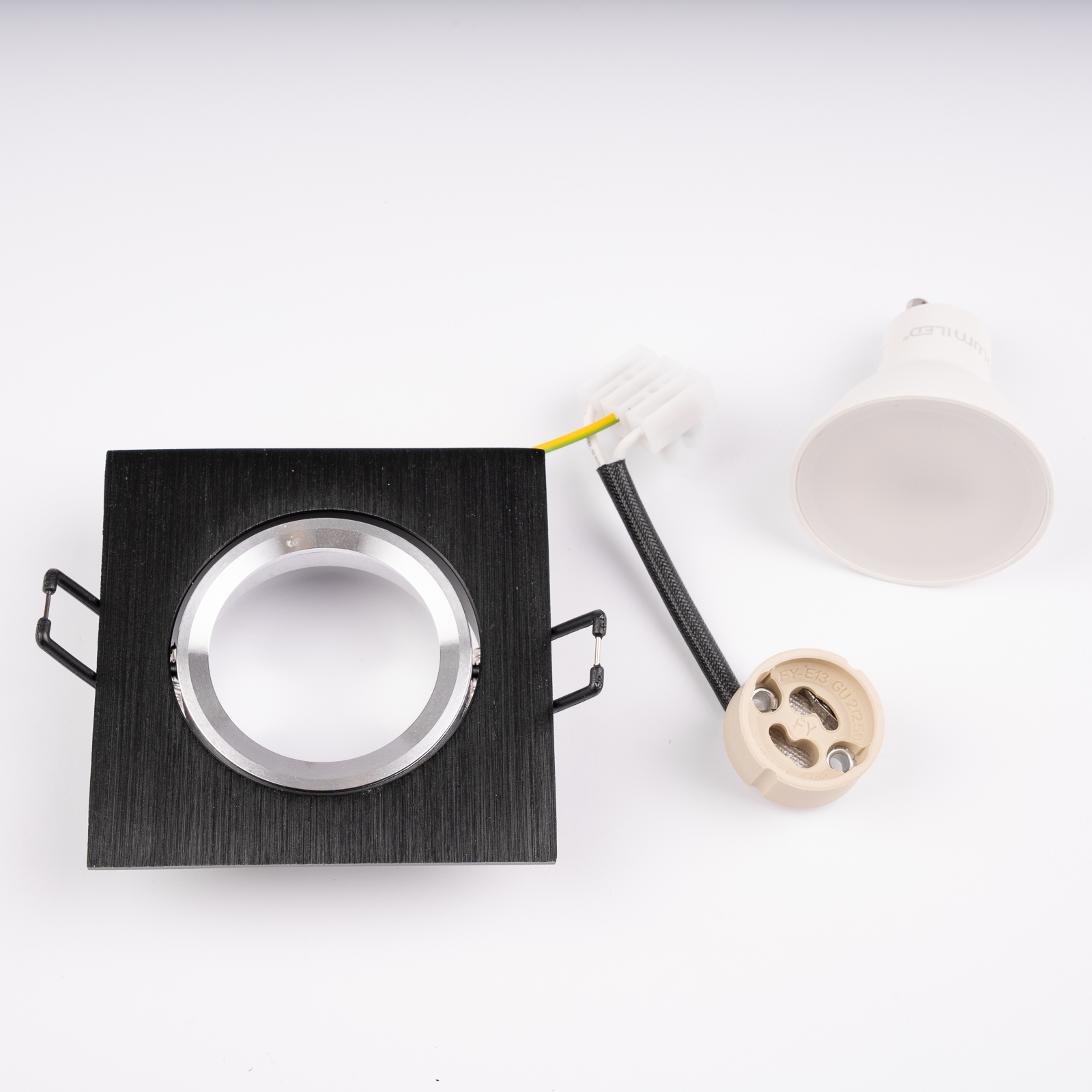 Oprawa Halogenowa Podtynkowa Kwadratowa Ruchoma TRIX 3w1 GU10 6W 4000K Czarny LUMILED - druga cecha produktu