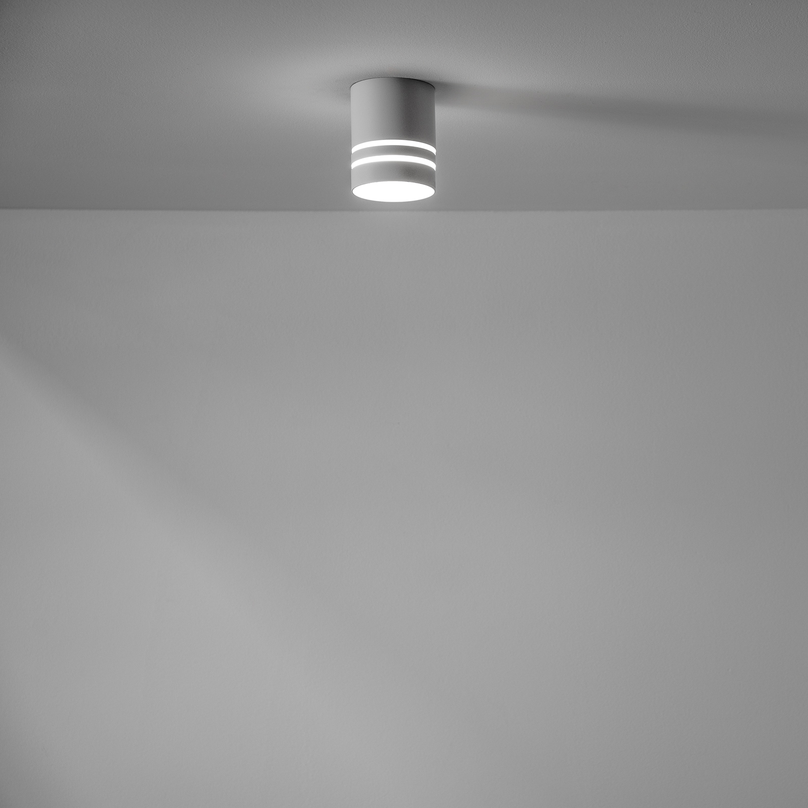 Oprawa Natynkowa HALOGENOWA Spot Tuba ARISA GU10 Okrągła Biała 80mm LUMILED - pierwsza cecha produktu