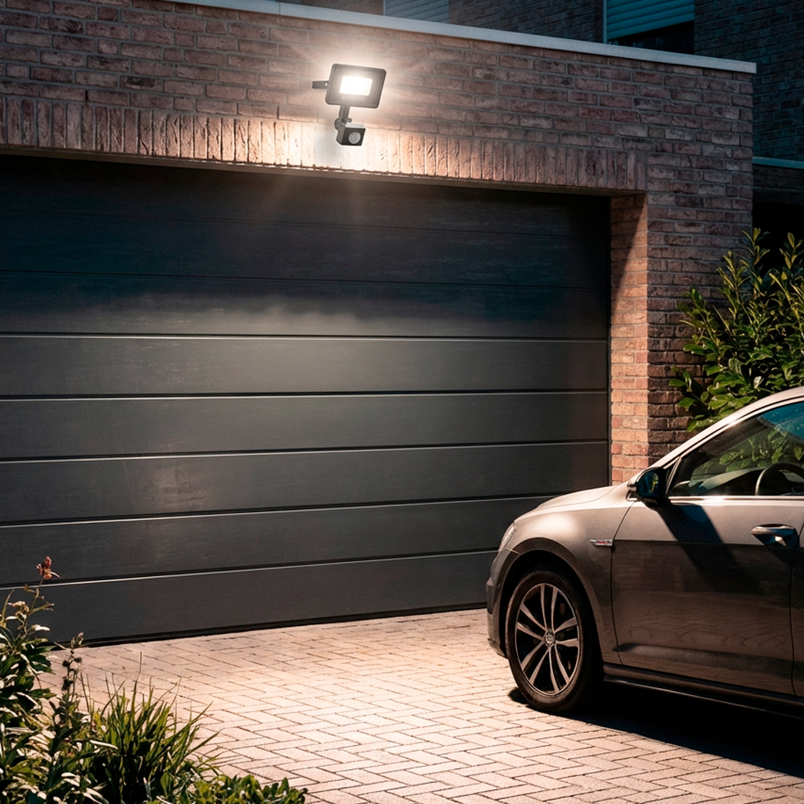 Naświetlacz LED ZONER 20W 1800LM 4000K IP44 Czarny Czujnik Ruchu LUMILED - obszar zastosowań