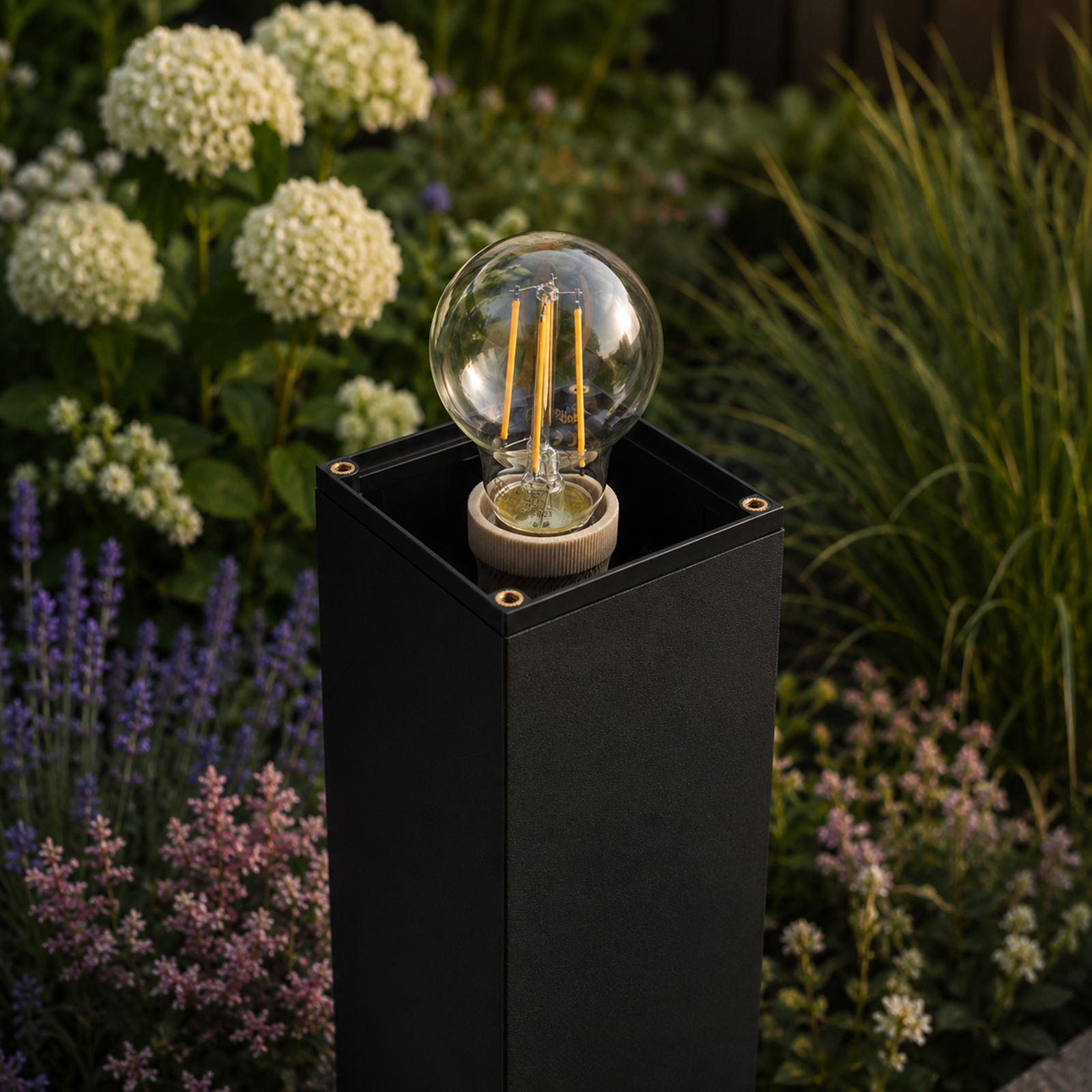 Lampa Ogrodowa Słupek Zewnętrzny Stojący E27 LED Czujnik Ruchu TAXUS 2 60cm LUMILED - pierwsza cecha produktu