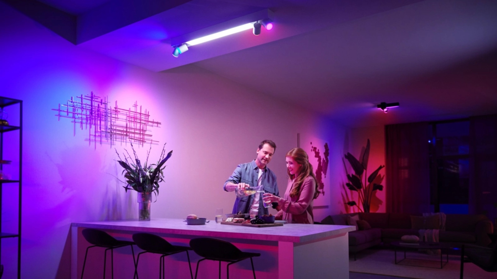 Lampa Sufitowa LED Reflektor 19.4W 1630lm IP20 White and Color Ambiance RGB + TW Biała Inteligentna SMART Zigbee Bluetooth Centris Philips HUE - druga cecha produktu