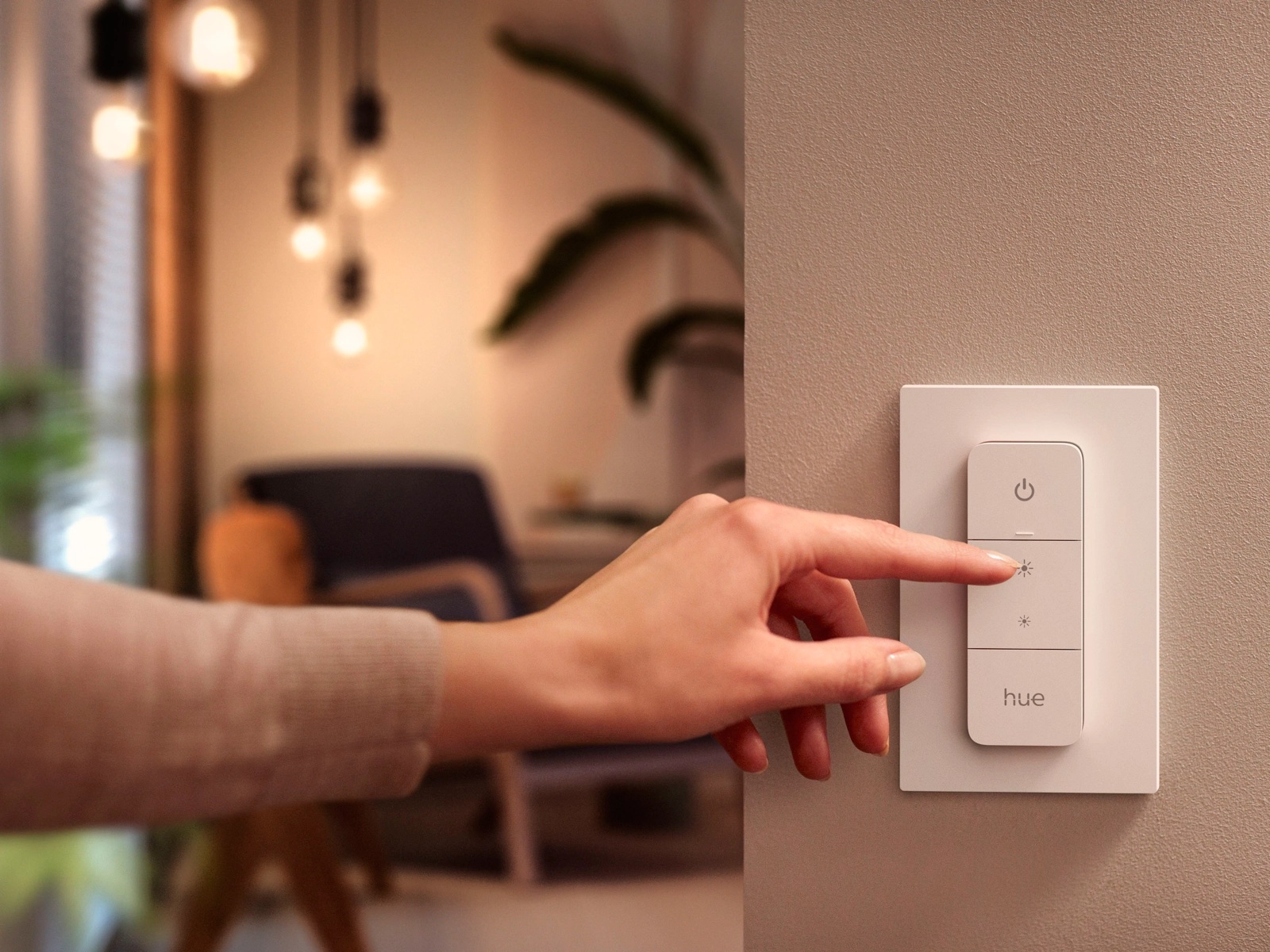 Kontroler Włącznik Ściemniacz Pilot Regulator Inteligentny Bezprzewodowy Zigbee Bluetooth Dimmer Switch Philips HUE - pierwsza cecha produktu