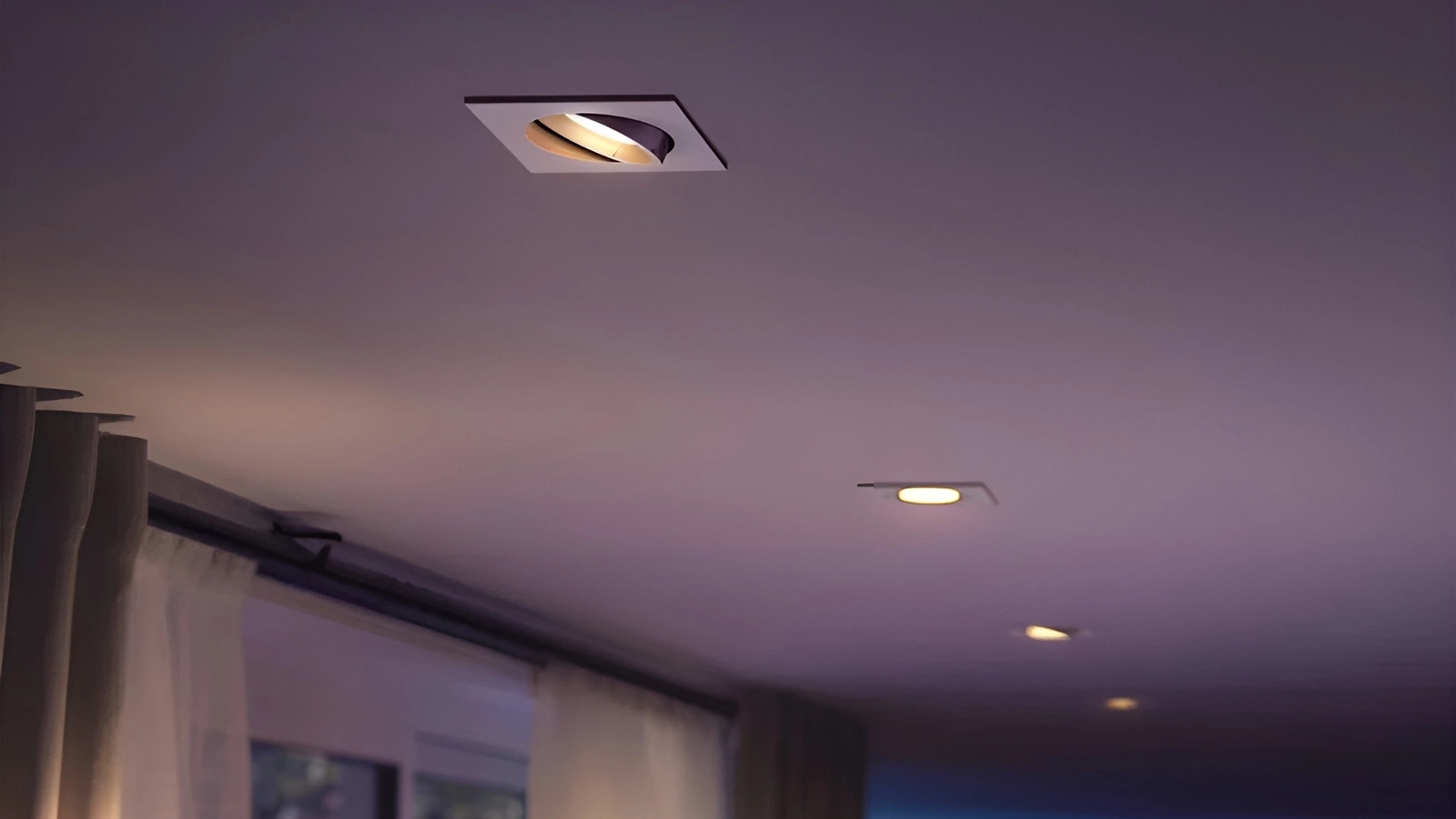 Oprawa Podtynkowa Wpuszczana LED 4.2W 400lm IP20 White and Color Ambiance RGB + TW Biała Inteligentna SMART Zigbee Bluetooth Centura Philips HUE - obszar zastosowań