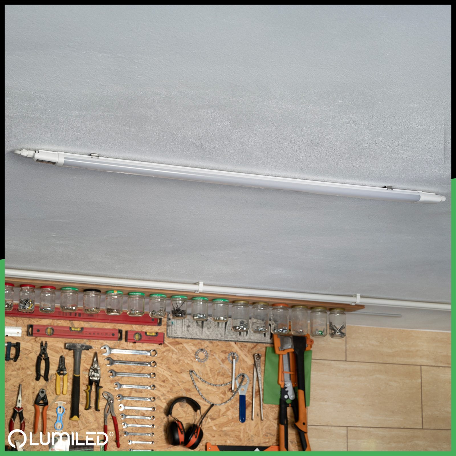 Oprawa Hermetyczna LED Warsztatowa Lampa 120cm do Garażu 36W 4000K Wodoszczelna RAY LUMILED - aranżacja