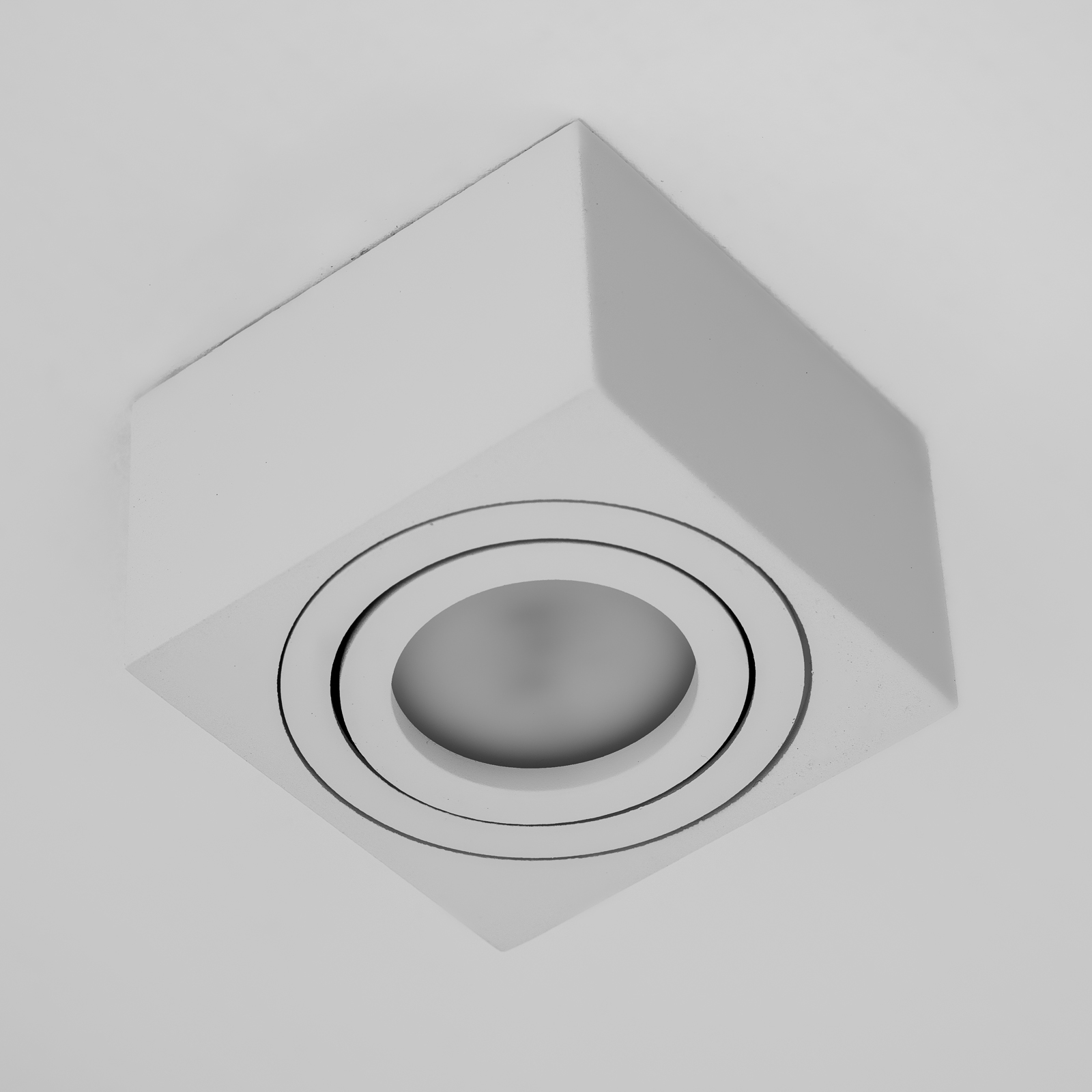 Oprawa Natynkowa HALOGENOWA Spot Tuba Ruchoma Kwadratowa Biała 50mm AMAT-S LUMILED - pierwsza cecha produktu