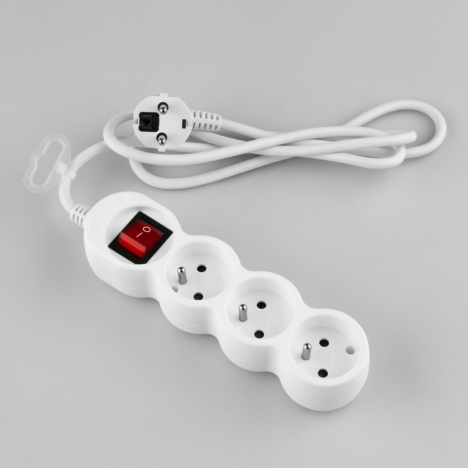 Przedłużacz Sieciowy Kabel z Uziemieniem Listwa Zasilająca 3 Gniazda 1.5m Włącznik ON/OFF Biały Sznur Lendo Lumiled - skład produktu