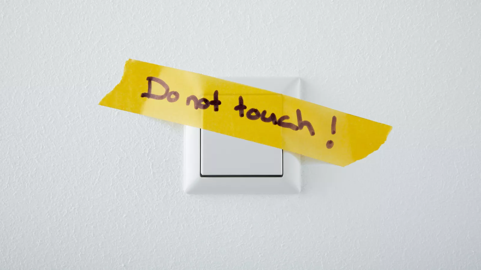 Moduł Dopuszkowy Przekaźnik Sterownik do Gniazdka Włącznik Zigbee Bluetooth Hue Wall Switch Module Philips HUE - pierwsza cecha produktu