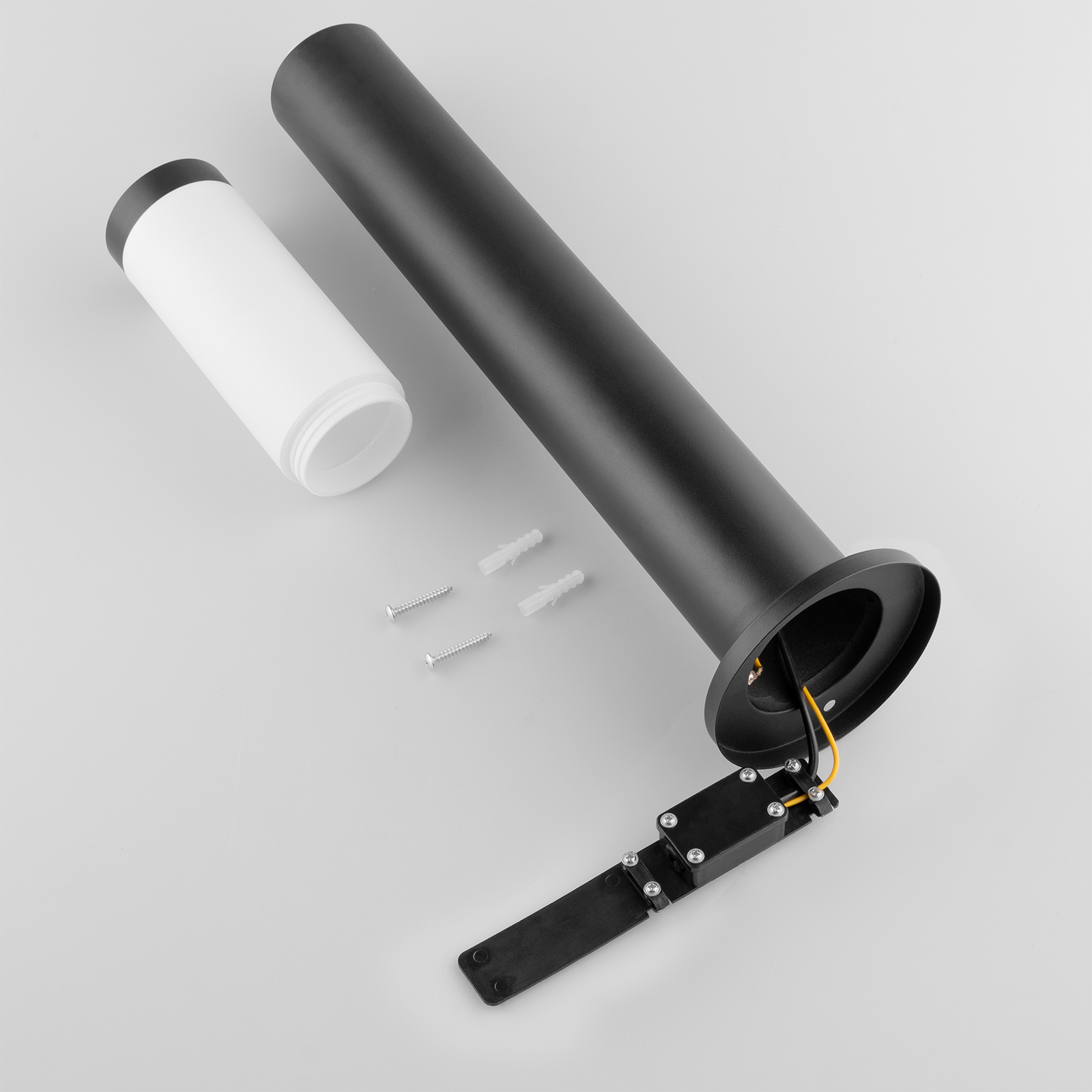 Lampa Ogrodowa Zewnętrzna E27 CZARNY SŁUPEK 65cm Lilium LUMILED - skład produktu