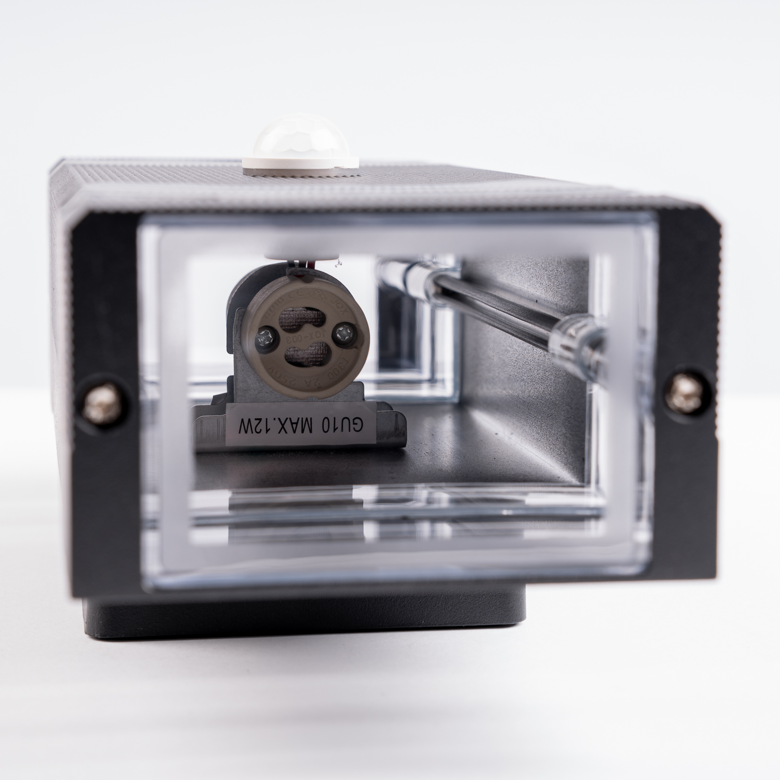 Lampa Ogrodowa Kinkiet Elewacyjny góra dół 2xGU10 Czarny Czujnik Ruchu i Zmierzchu IP54 PROTEA LUMILED - pierwsza cecha produktu