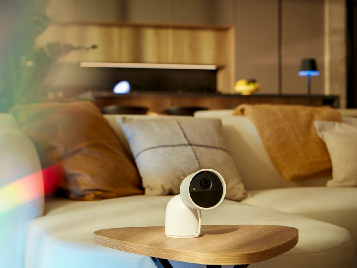 Kamera Przewodowa Wewnętrzna IP 2K QHD 1440p CMOS Biała Zigbee WiFi SMART Security Camera Secure Philips HUE - trzecia cecha produktu