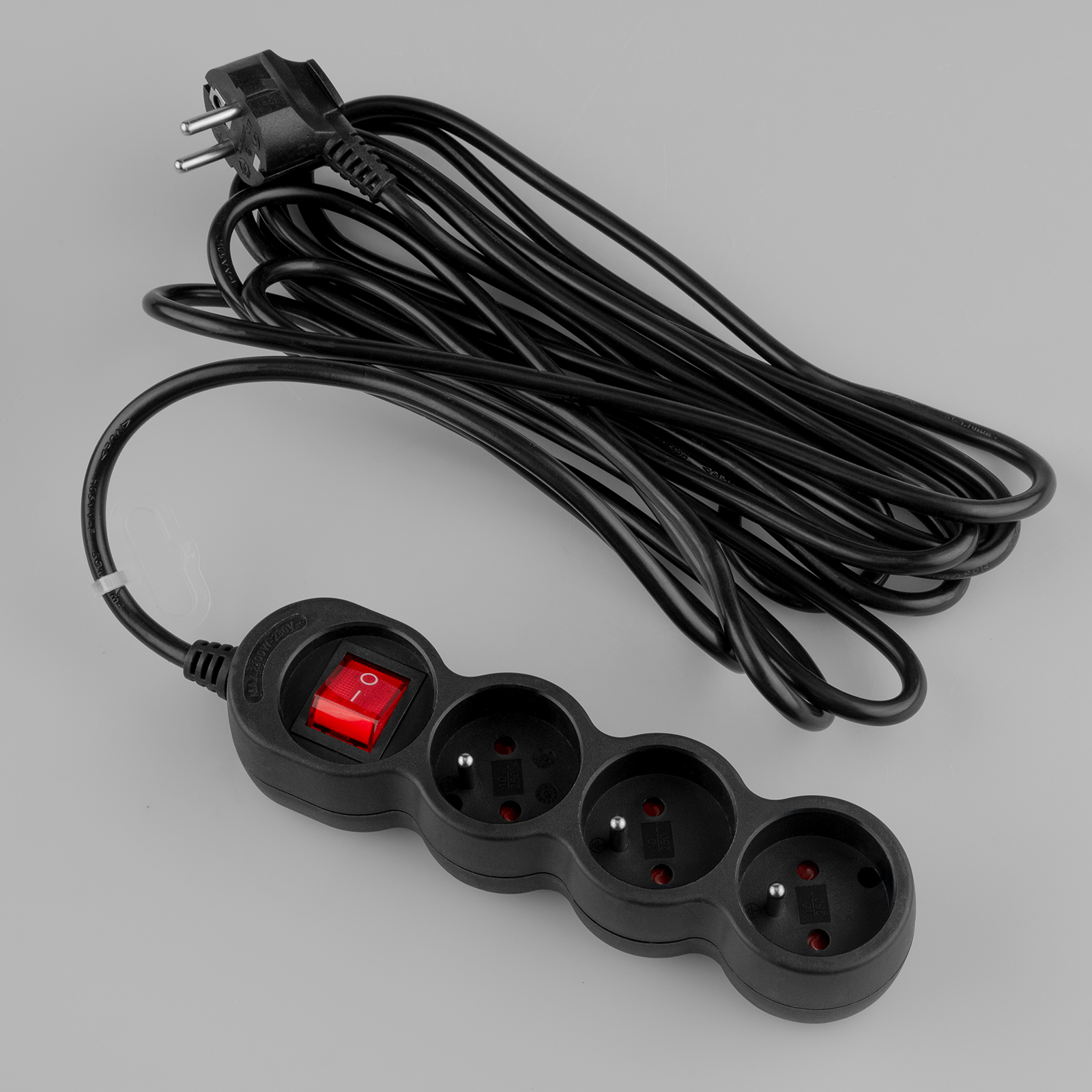 Przedłużacz Sieciowy Kabel z Uziemieniem Listwa Zasilająca 3 Gniazda 5m Włącznik ON/OFF Czarny Sznur Lendo Lumiled - skład produktu