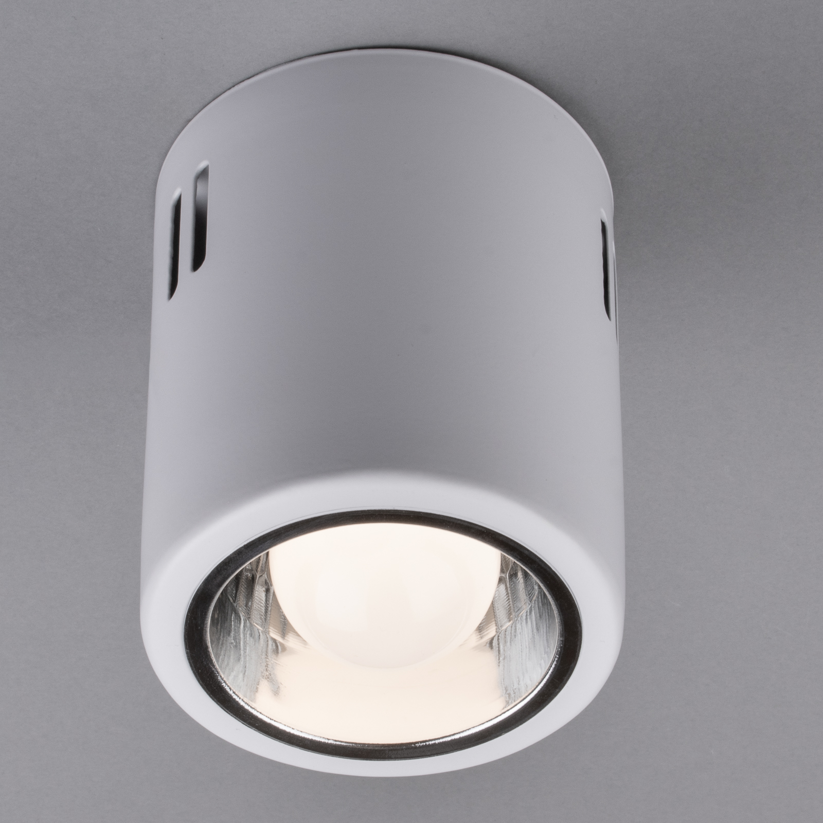 Oprawa Sufitowa Natynkowa Stała Okrągła APUS 10 Spot TUBA Biała E27 - trzecia cecha produktu