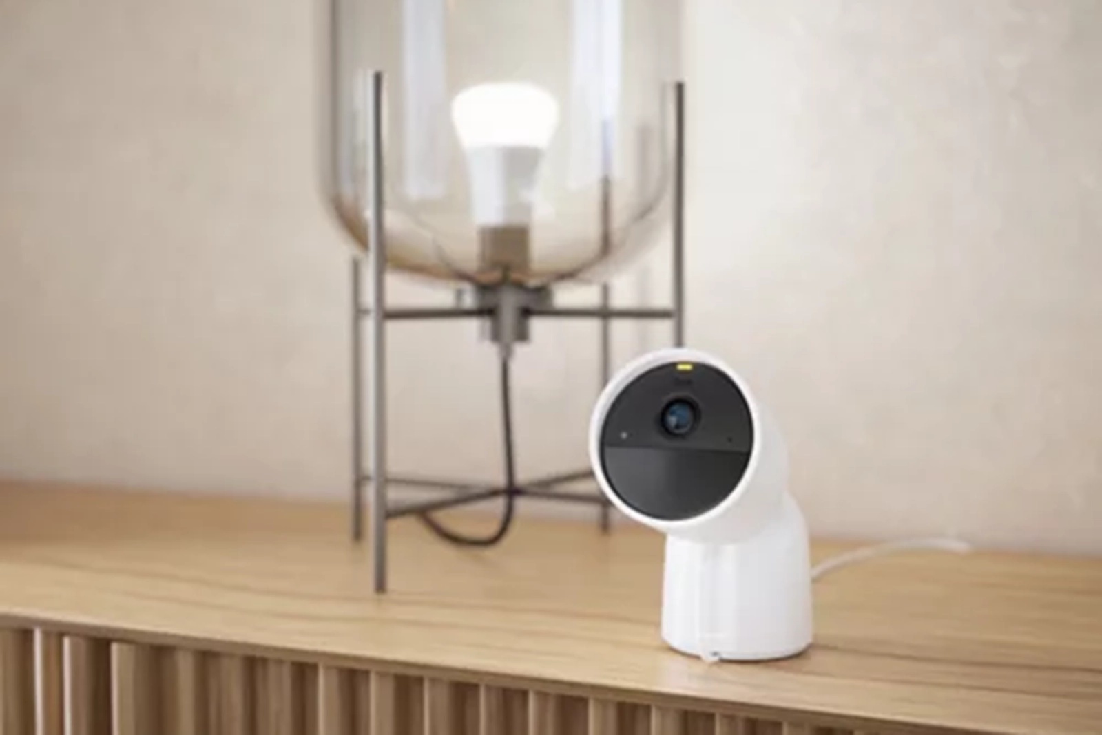 Kamera Przewodowa Wewnętrzna IP 1080p Full HD CMOS Biała Zigbee WiFi SMART Security Camera Secure Philips HUE - trzecia cecha produktu