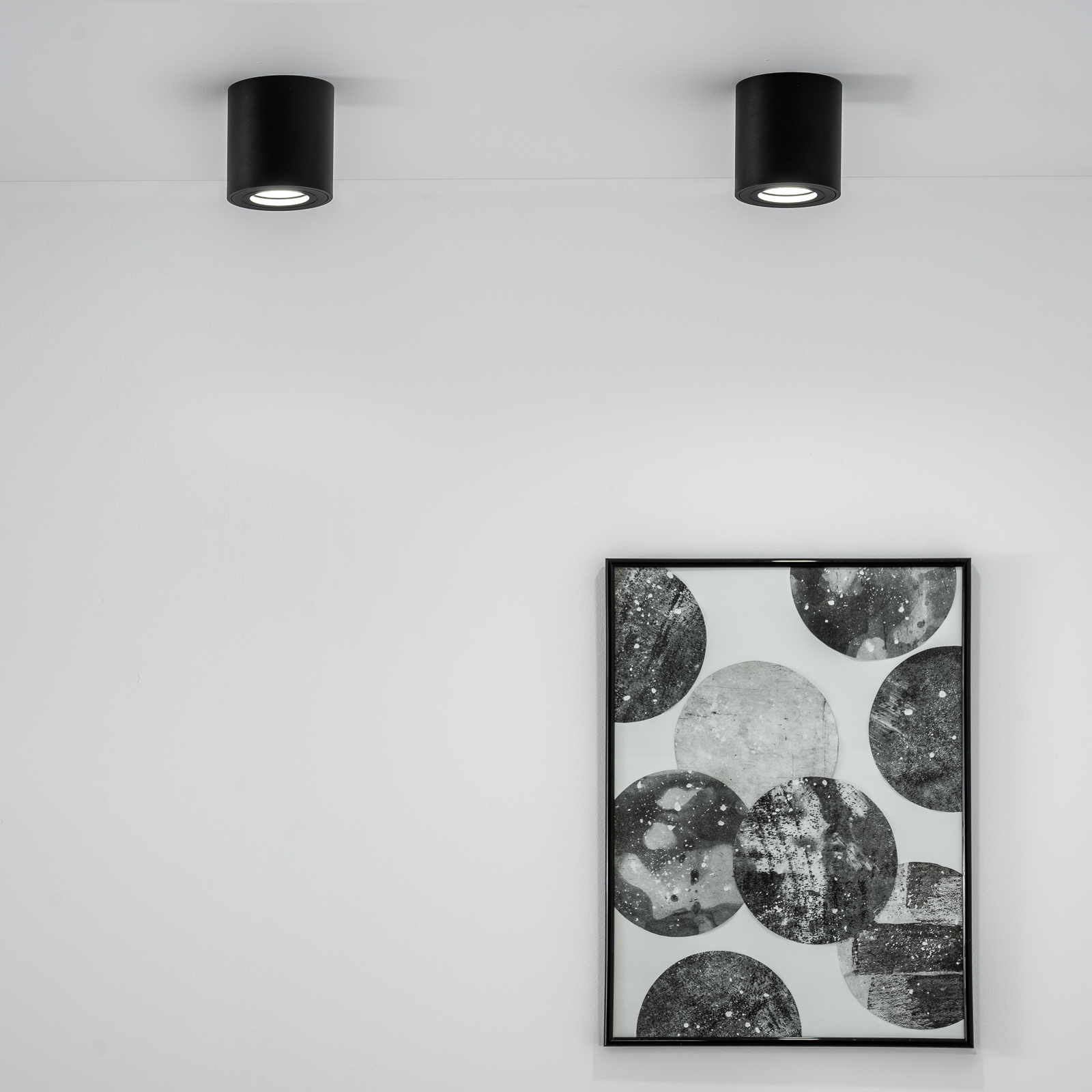 Oprawa Natynkowa HALOGENOWA Spot Tuba Lampa Sufitowa EGIO GU10 Okrągła Czarna LUMILED - pierwsza cecha produktu