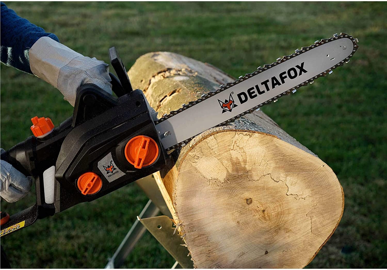 Piła łańcuchowa Deltafox DG-ECS 2240 2200W TRILINK