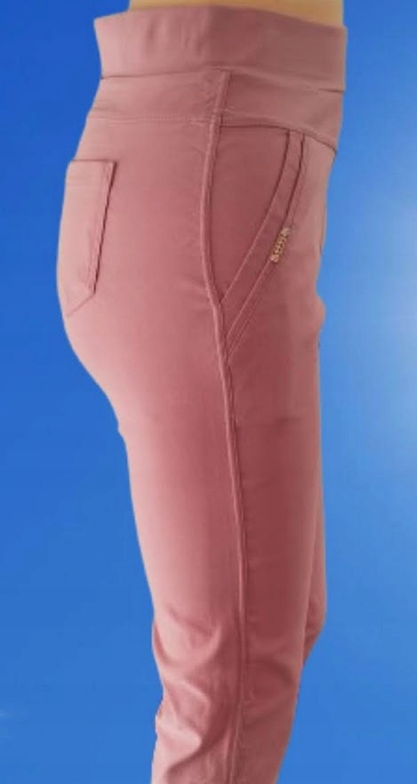 SPODNIE ELASTYCZNE Z KIESZENIAMI gumkowe wyszczuplające 4/5XL różowe
