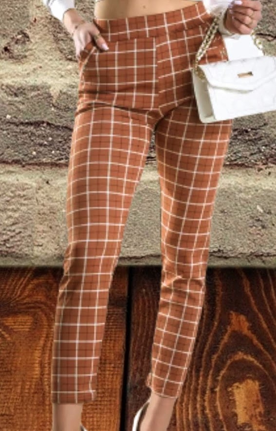 Spodnie damskie cygaretki w kratkę 7XL/8XL brązowe z kieszeniami