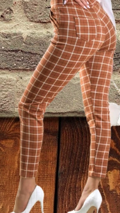 Spodnie damskie cygaretki w kratkę 7XL/8XL brązowe z kieszeniami