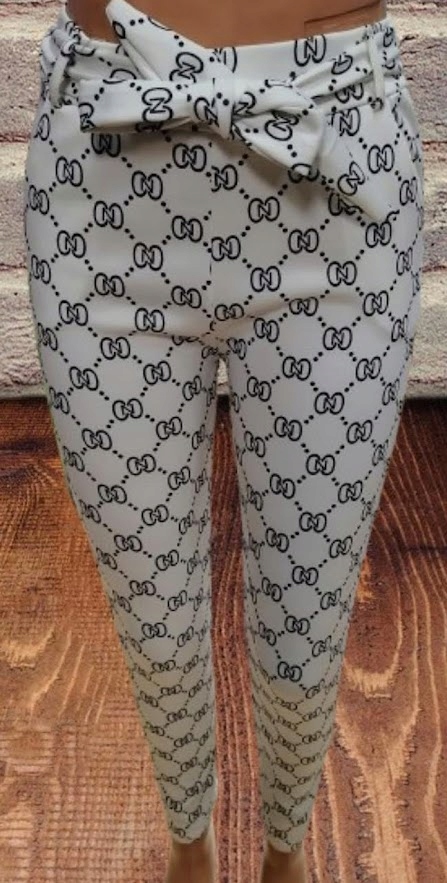 SPODNIE ELASTYCZNE Z KIESZENIAMI ozdobnym PASKIEM jasne z wzorkiem S/M