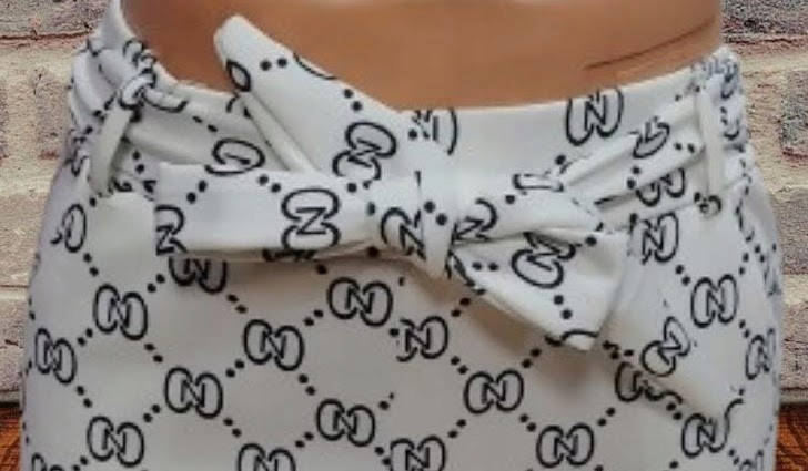 SPODNIE ELASTYCZNE Z KIESZENIAMI ozdobnym PASKIEM jasne z wzorkiem S/M