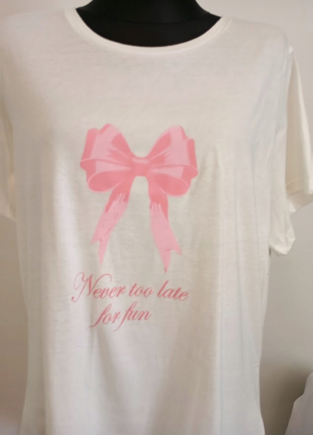 Bluzka MODNA z nadrukiem koszulka bawełna biała z różem t-shirt 2XL