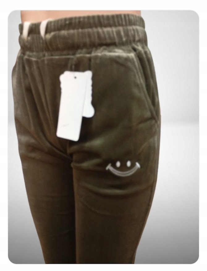 Spodnie welurowe z kieszeniami bawełna MODNE prążki DASIRE M zielone