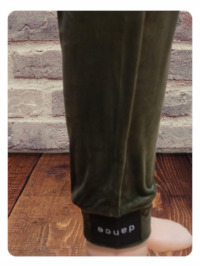 Spodnie welurowe z kieszeniami bawełna MODNE prążki DASIRE M zielone