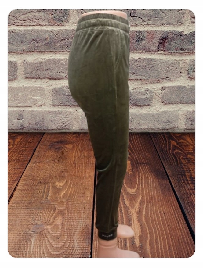 Spodnie welurowe z kieszeniami bawełna MODNE prążki DASIRE M zielone