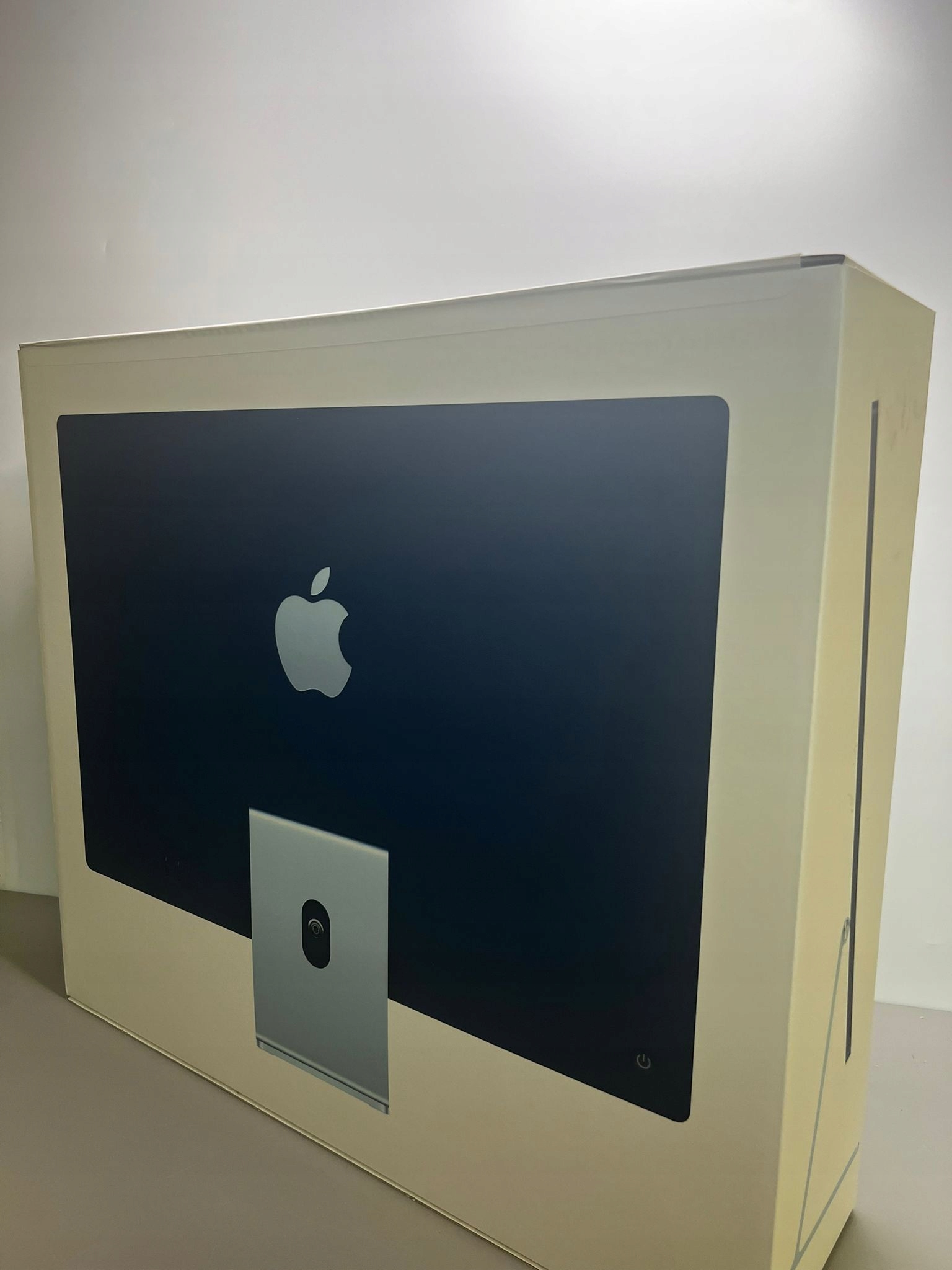 iMac 24