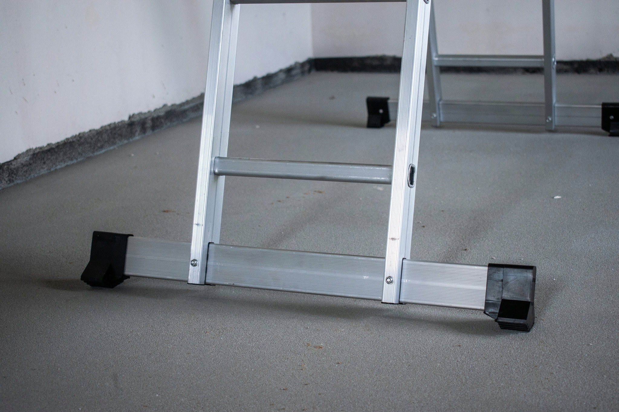 Drabina uniwersalna przegubowa składana 4x4 stopnie aluminium DRABEST — 6