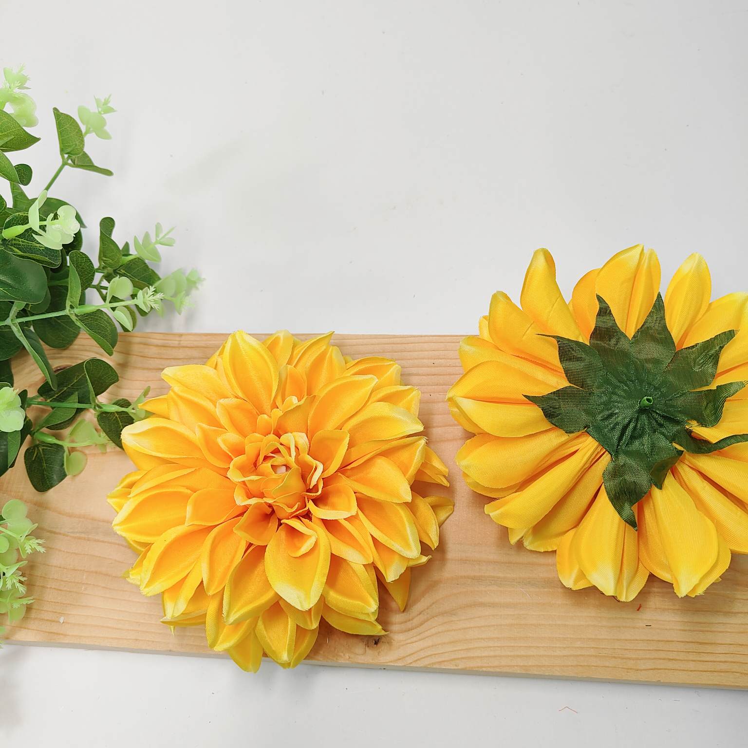 Dalia wyrobowa yellow